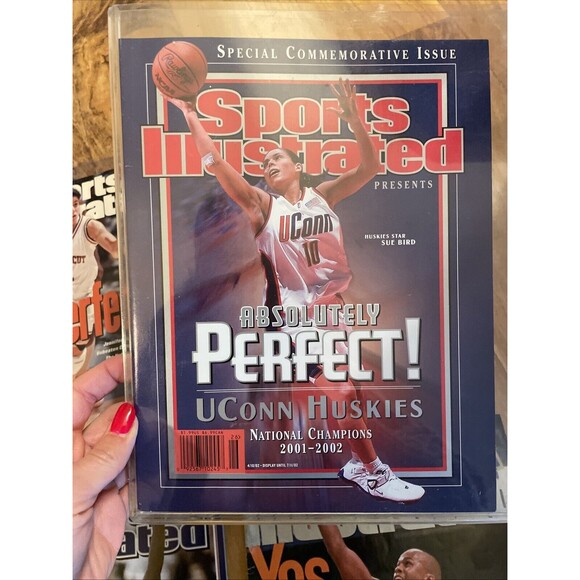 UCONN Huskies Basketball Sports Illustrated Lot of 4 Sue Bird Rizotti Okafor Y2K - Picture 5 of 5